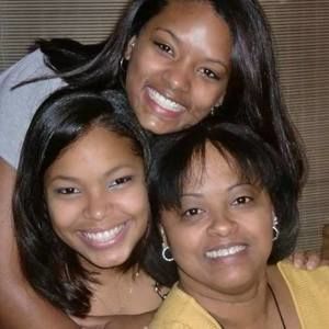 Meet your Posher, Antonia